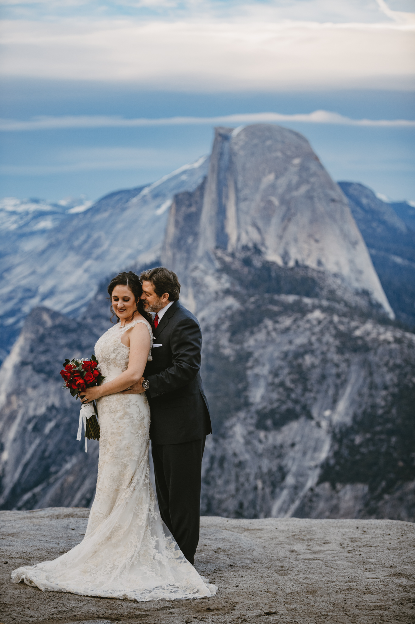 Yosemite Elopement Photography at Glacier Point